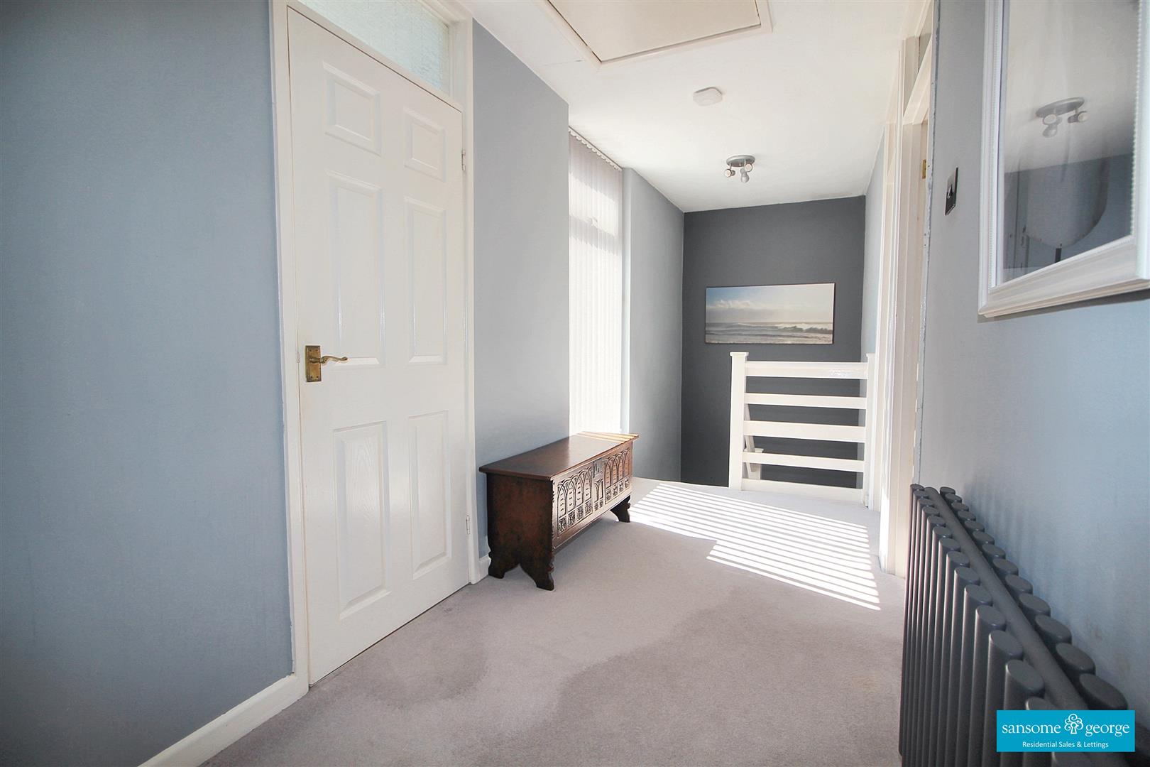 Larissa Close, Tilehurst, Reading